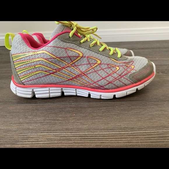 Everlast shoes - Picture 4 of 8